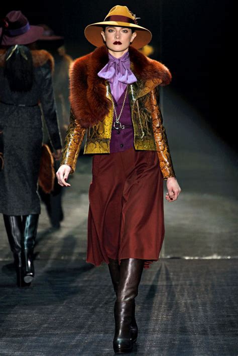 temi collezioni frida giannini gucci|gucci fall 2011 dresses.